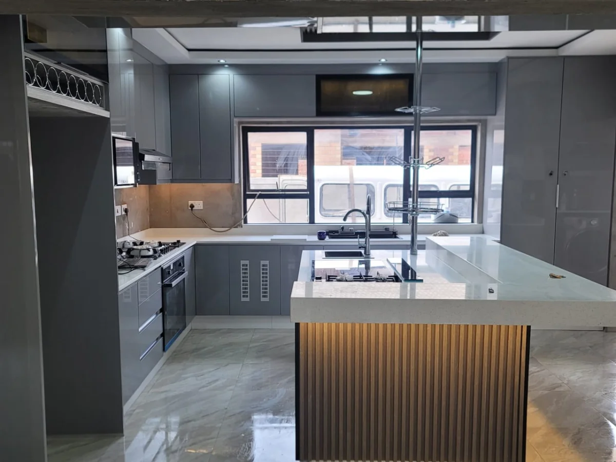 Kitchen cabinet installations